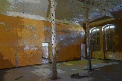 12-web-Lutz-Beelitz-Badehaus