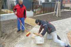 19-KWW-07-081125-B25-B-web